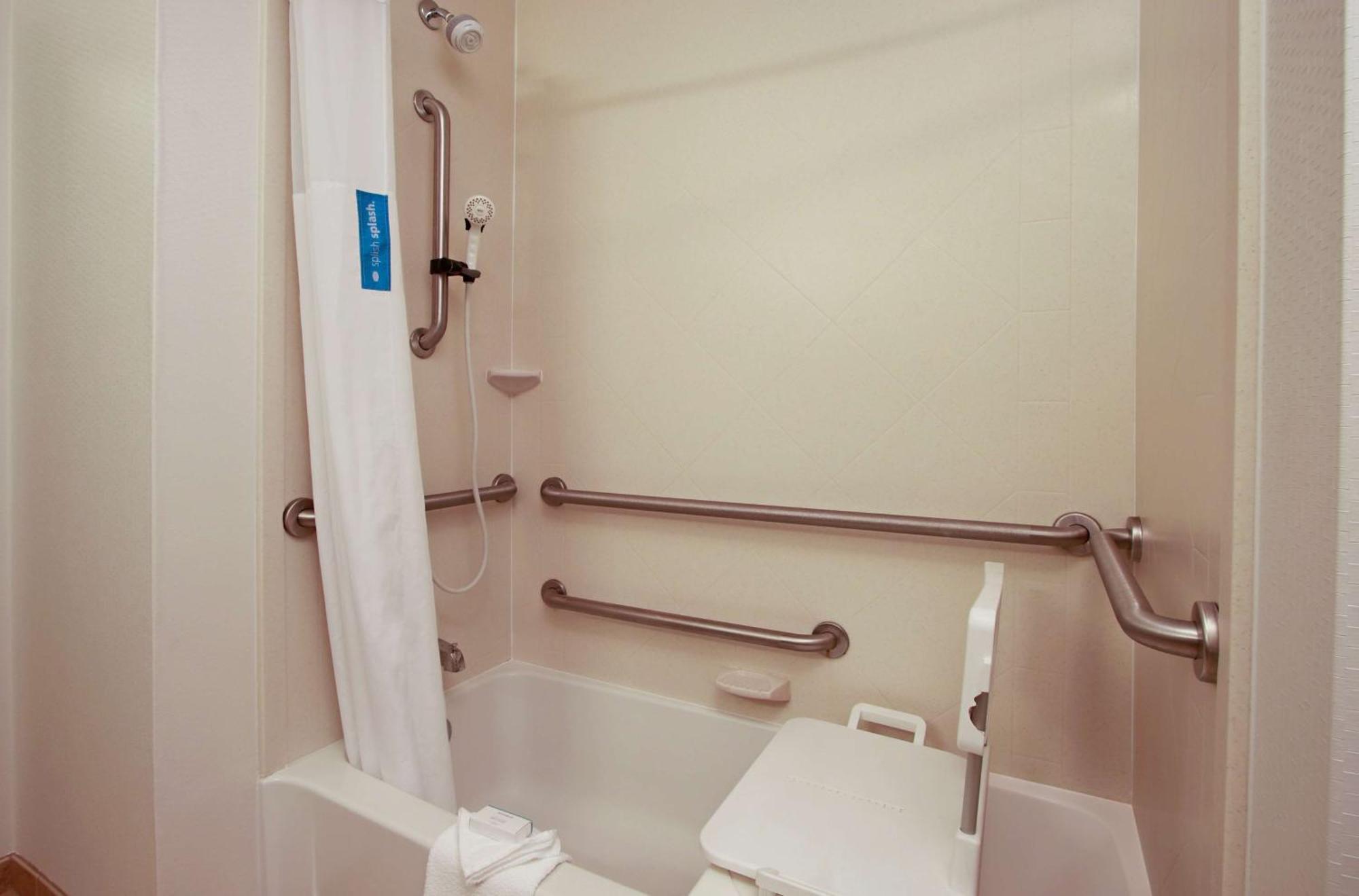 Tucker Hampton Inn Winfield מראה חיצוני תמונה