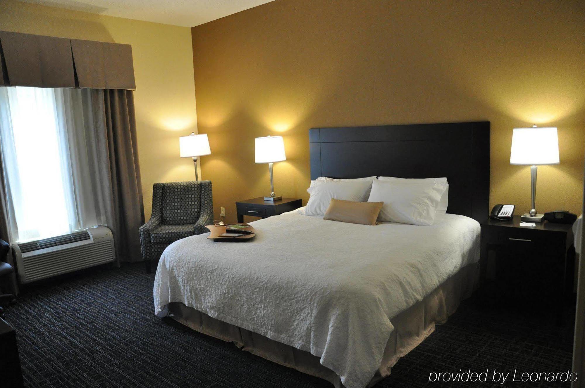 Tucker Hampton Inn Winfield חדר תמונה