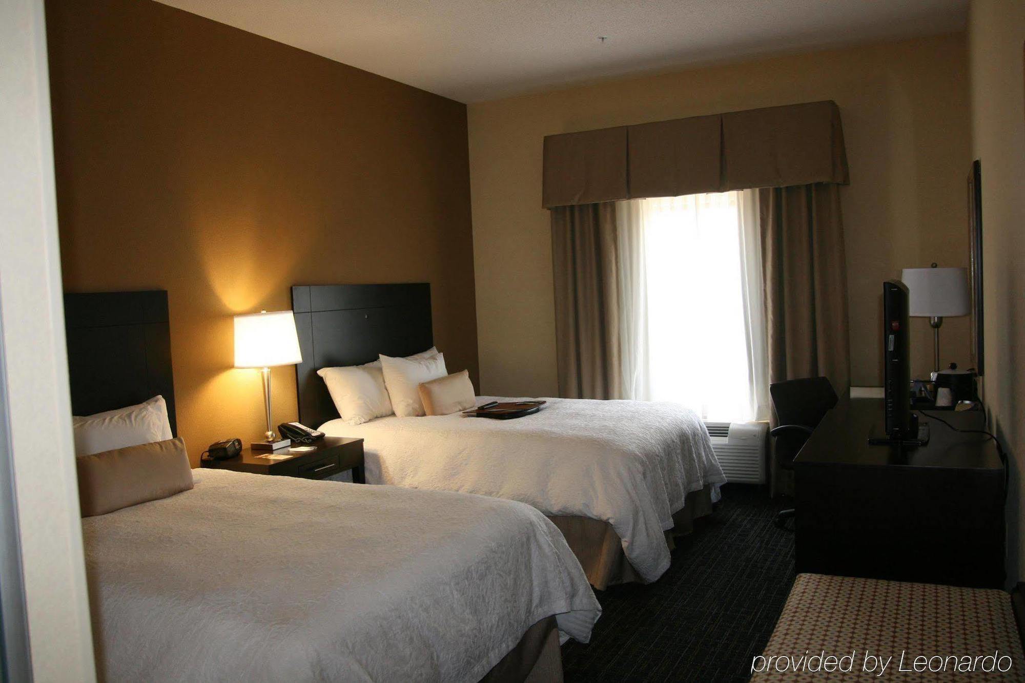 Tucker Hampton Inn Winfield חדר תמונה